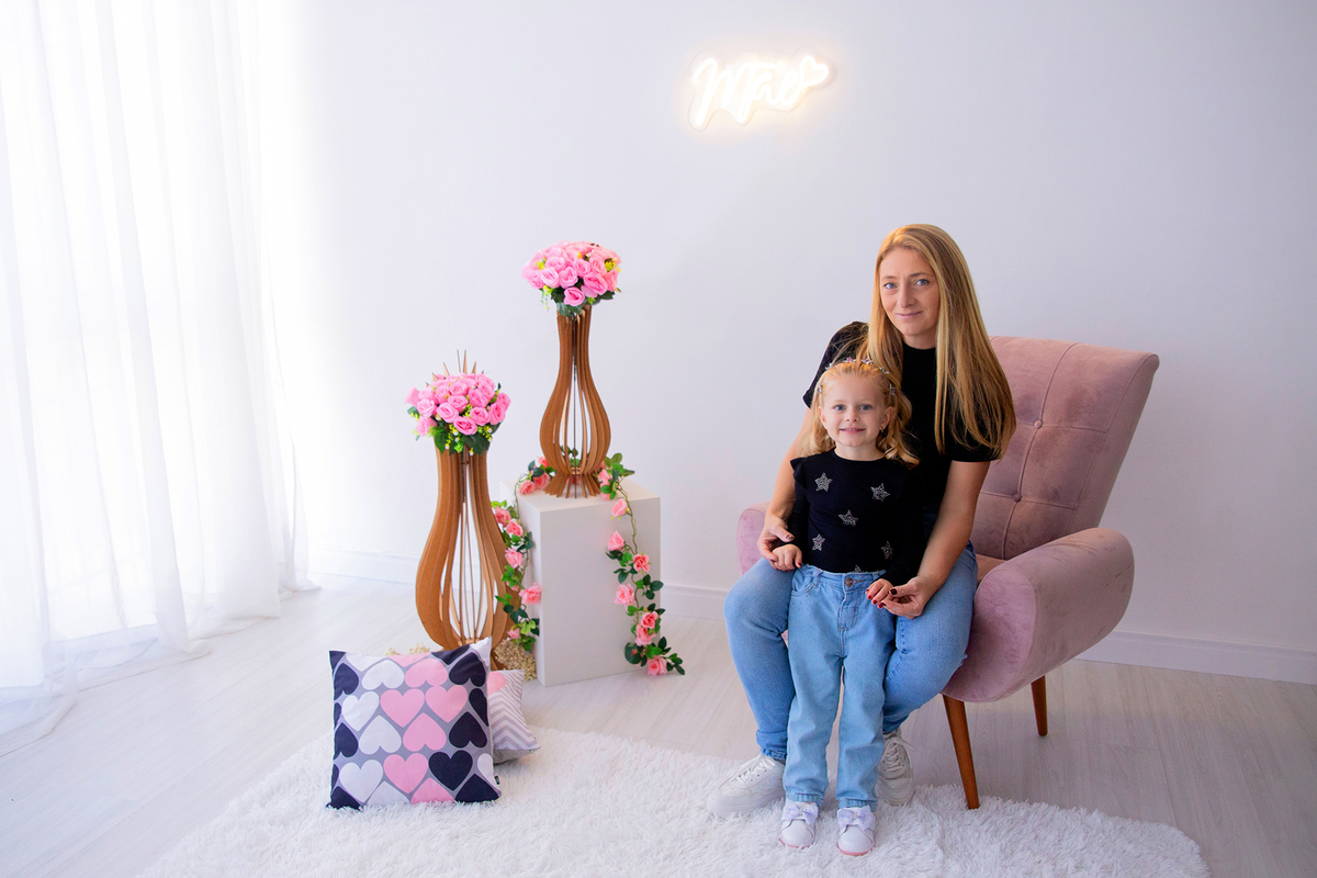 acompanhamento mensal de bebe caxias do sul figurino cenario tematico  personagem foto infantil serra gaucha fotografia familia mundo azul rosa ensaio fotografico crianca newborn baby menino menina smash the cake esmague o bolo banheira urso circoaco