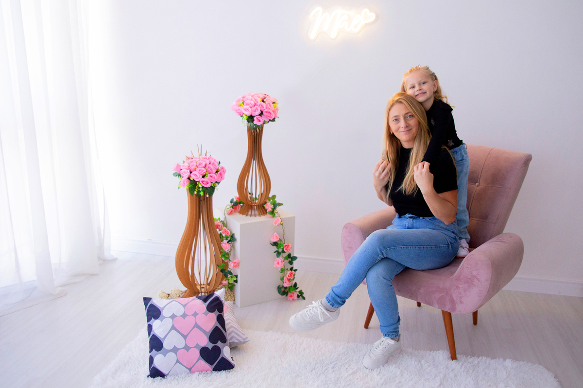 acompanhamento mensal de bebe caxias do sul figurino cenario tematico  personagem foto infantil serra gaucha fotografia familia mundo azul rosa ensaio fotografico crianca newborn baby menino menina smash the cake esmague o bolo banheira urso circoaco