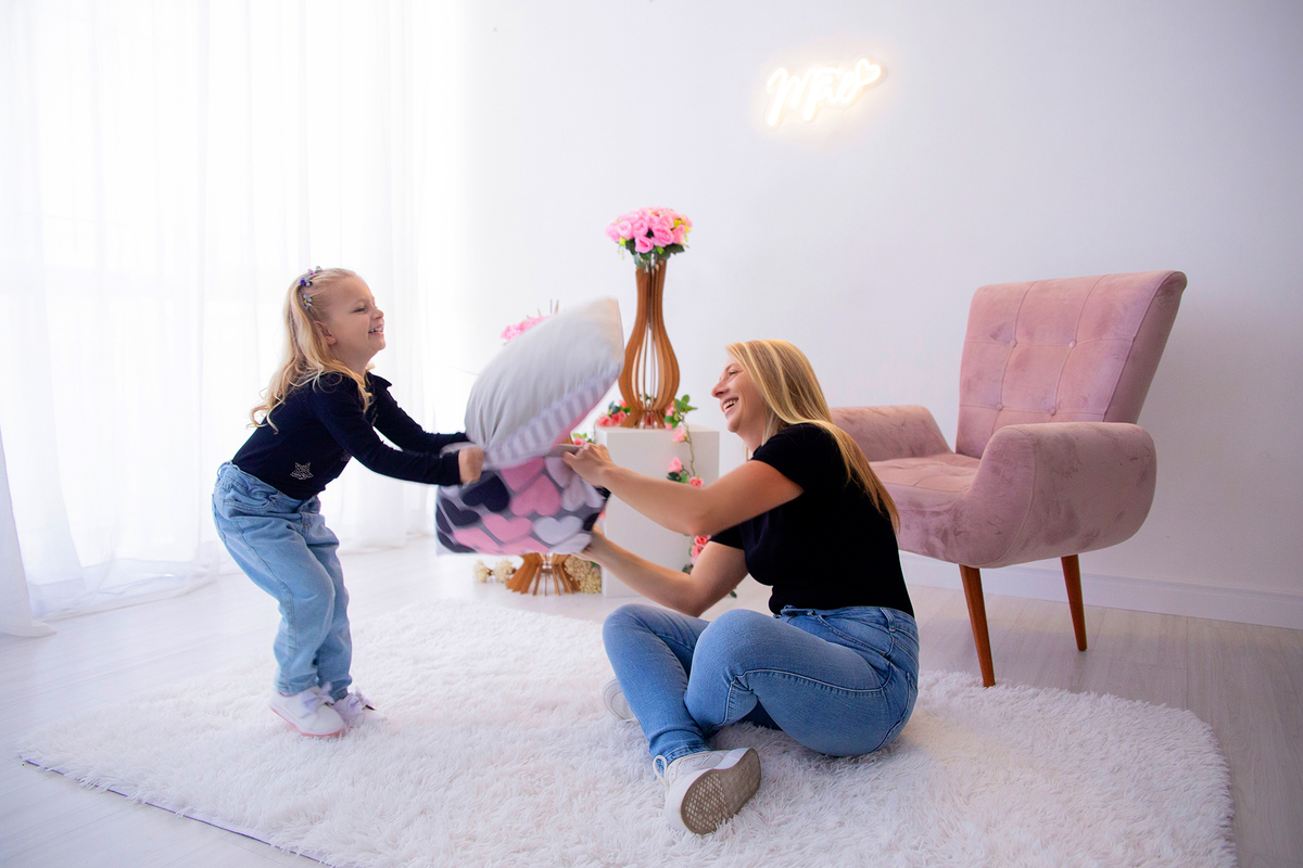 acompanhamento mensal de bebe caxias do sul figurino cenario tematico  personagem foto infantil serra gaucha fotografia familia mundo azul rosa ensaio fotografico crianca newborn baby menino menina smash the cake esmague o bolo banheira urso circoaco