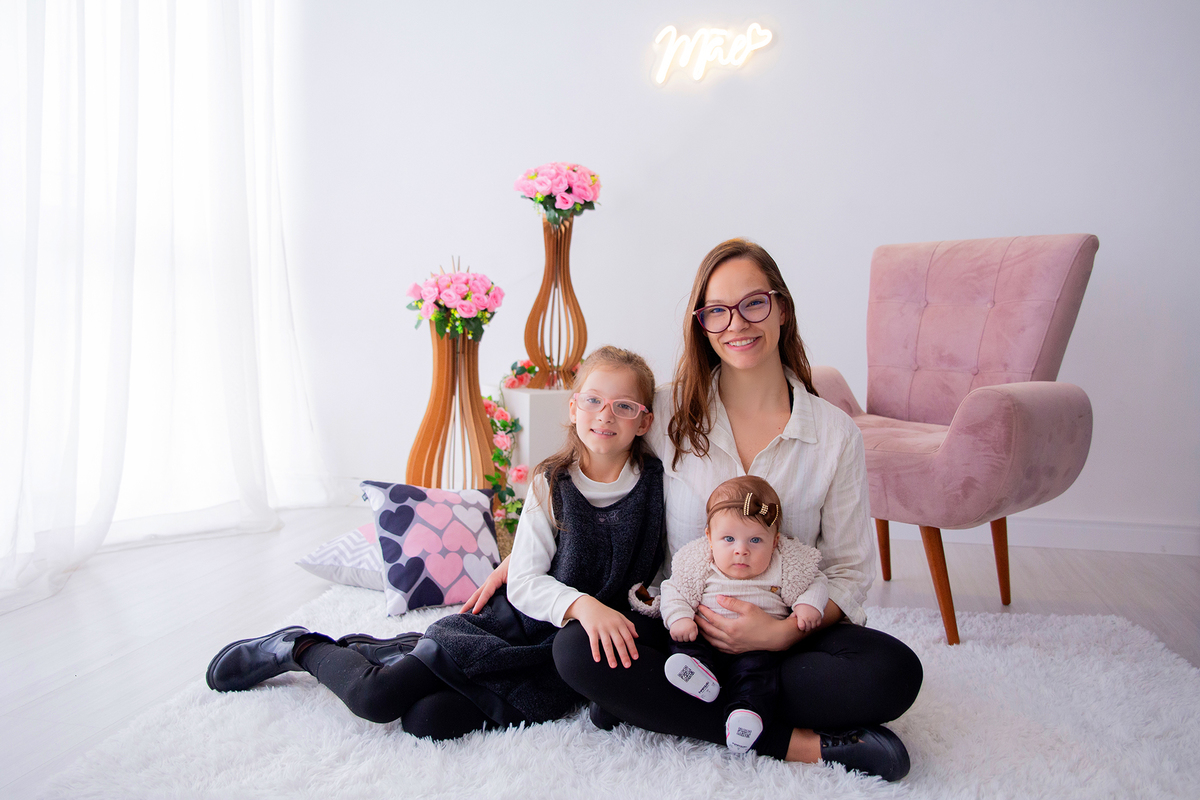 acompanhamento mensal de bebe caxias do sul figurino cenario tematico  personagem foto infantil serra gaucha fotografia familia mundo azul rosa ensaio fotografico crianca newborn baby menino menina smash the cake esmague o bolo banheira urso circoaco