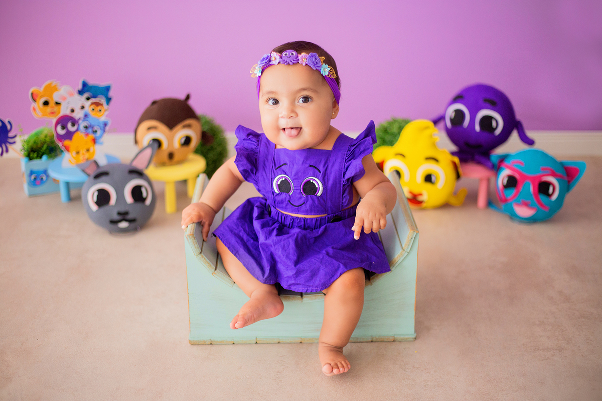 acompanhamento mensal de bebe caxias do sul figurino cenario tematico  personagem foto infantil serra gaucha fotografia familia mundo azul rosa ensaio fotografico crianca newborn baby menino menina smash the cake esmague o bolo banheira urso circoaco