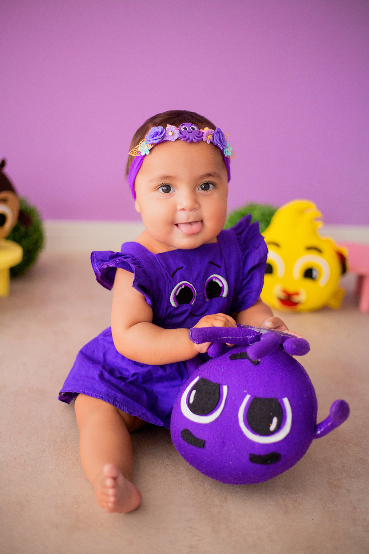 acompanhamento mensal de bebe caxias do sul figurino cenario tematico  personagem foto infantil serra gaucha fotografia familia mundo azul rosa ensaio fotografico crianca newborn baby menino menina smash the cake esmague o bolo banheira urso circoaco