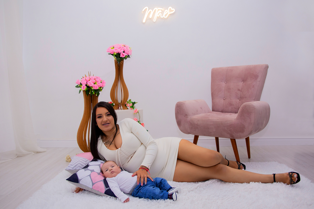 acompanhamento mensal de bebe caxias do sul figurino cenario tematico  personagem foto infantil serra gaucha fotografia familia mundo azul rosa ensaio fotografico crianca newborn baby menino menina smash the cake esmague o bolo banheira urso circoaco