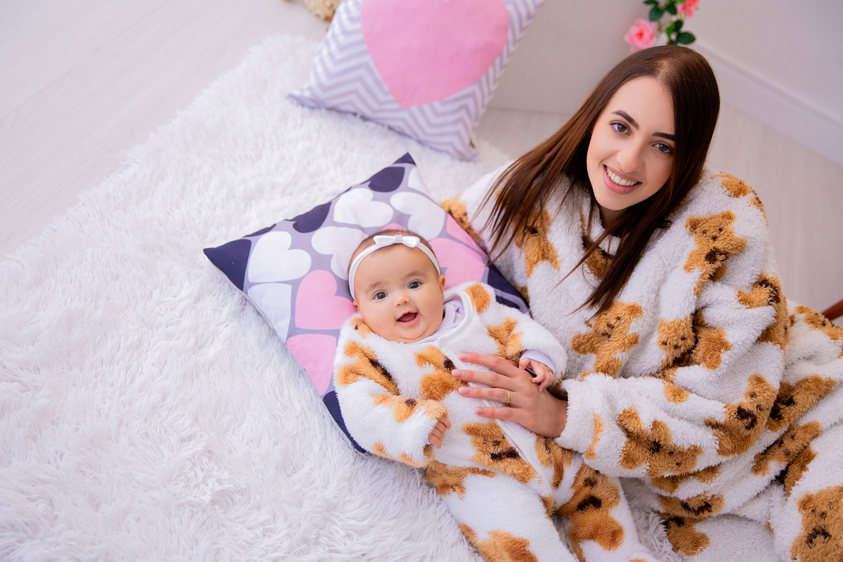 acompanhamento mensal de bebe caxias do sul figurino cenario tematico  personagem foto infantil serra gaucha fotografia familia mundo azul rosa ensaio fotografico crianca newborn baby menino menina smash the cake esmague o bolo banheira urso circoaco