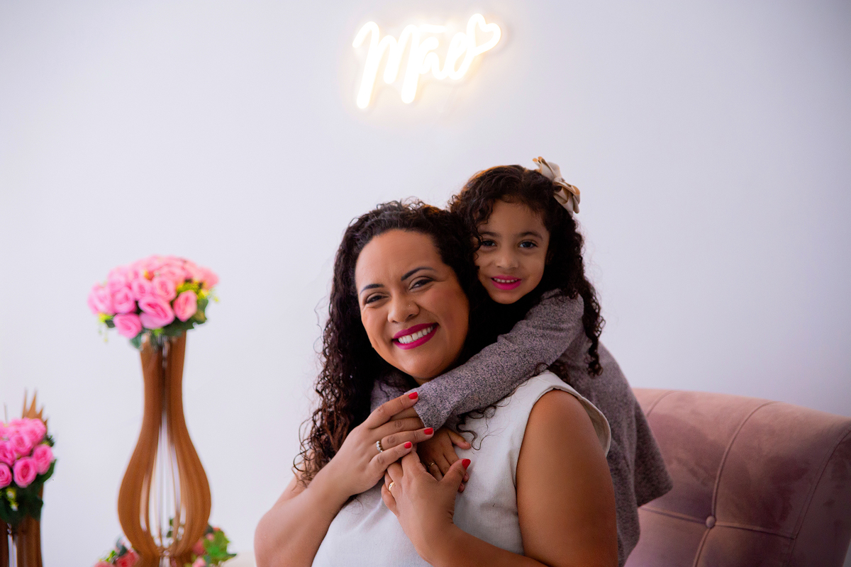 acompanhamento mensal de bebe caxias do sul figurino cenario tematico  personagem foto infantil serra gaucha fotografia familia mundo azul rosa ensaio fotografico crianca newborn baby menino menina smash the cake esmague o bolo banheira urso circoaco