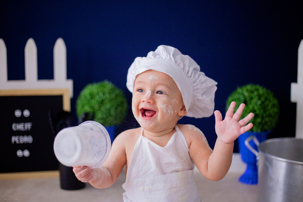 acompanhamento mensal de bebe caxias do sul figurino cenario tematico  personagem foto infantil serra gaucha fotografia familia mundo azul rosa ensaio fotografico crianca newborn baby menino menina smash the cake esmague o bolo banheira urso circoaco