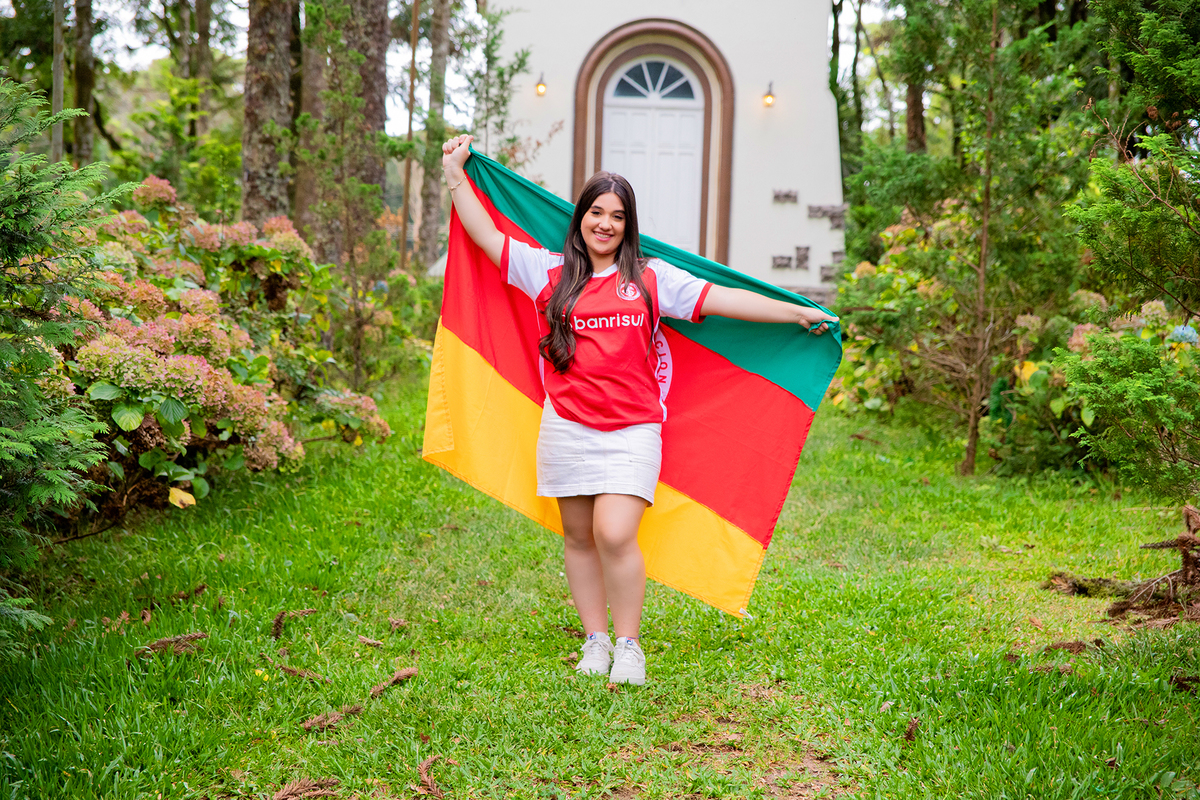 acompanhamento mensal de bebe caxias do sul figurino cenario tematico  personagem foto infantil serra gaucha fotografia familia mundo azul rosa ensaio fotografico crianca newborn baby menino menina smash the cake esmague o bolo banheira urso circoaco