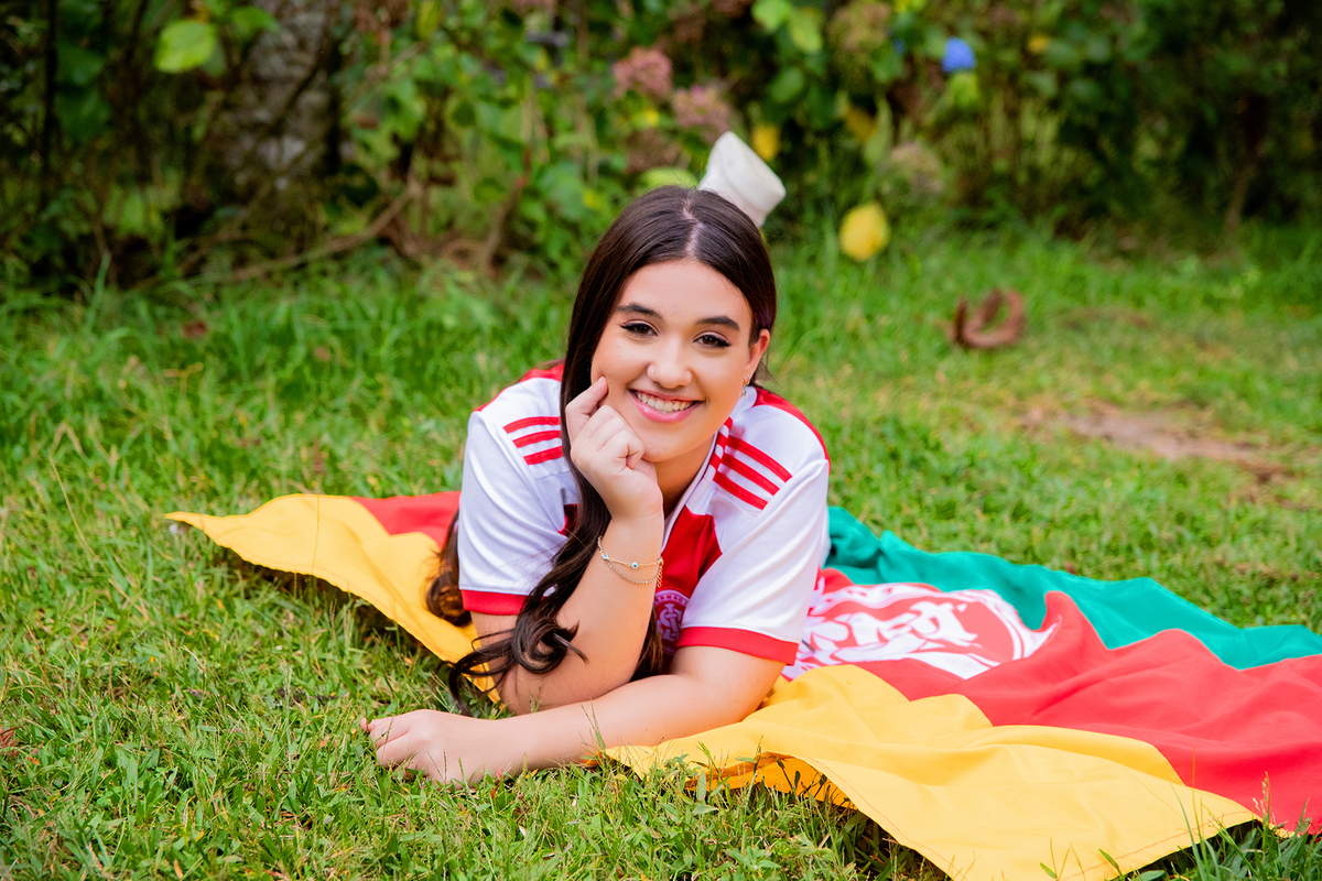 acompanhamento mensal de bebe caxias do sul figurino cenario tematico  personagem foto infantil serra gaucha fotografia familia mundo azul rosa ensaio fotografico crianca newborn baby menino menina smash the cake esmague o bolo banheira urso circoaco
