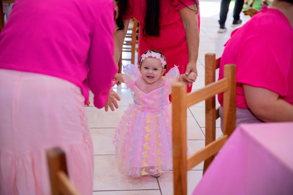 acompanhamento mensal de bebe caxias do sul figurino cenario tematico  personagem foto infantil serra gaucha fotografia familia mundo azul rosa ensaio fotografico crianca newborn baby menino menina smash the cake esmague o bolo banheira urso circoaco