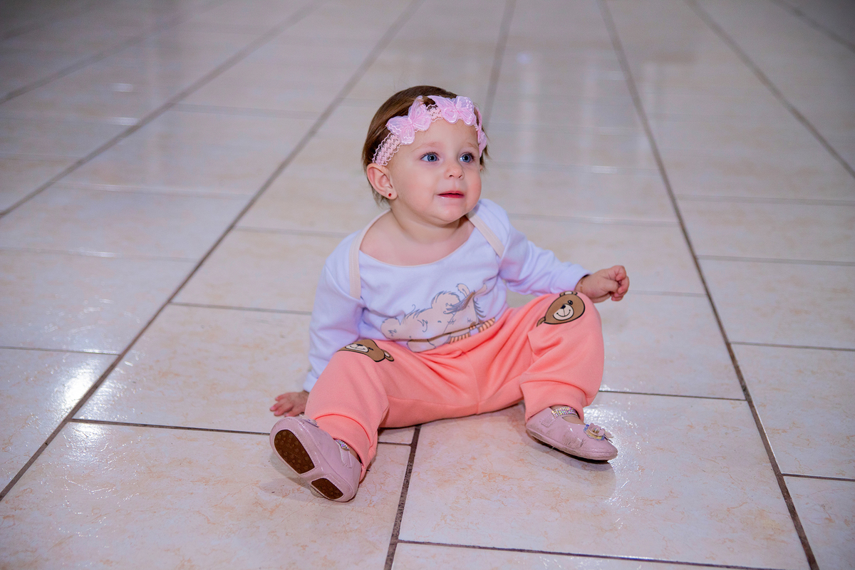 acompanhamento mensal de bebe caxias do sul figurino cenario tematico  personagem foto infantil serra gaucha fotografia familia mundo azul rosa ensaio fotografico crianca newborn baby menino menina smash the cake esmague o bolo banheira urso circoaco