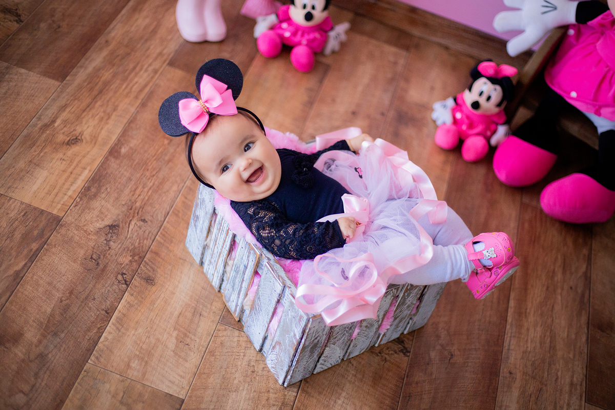 acompanhamento mensal de bebe caxias do sul figurino cenario tematico  personagem foto infantil serra gaucha fotografia familia mundo azul rosa ensaio fotografico crianca newborn baby menino menina smash the cake esmague o bolo banheira urso circoaco