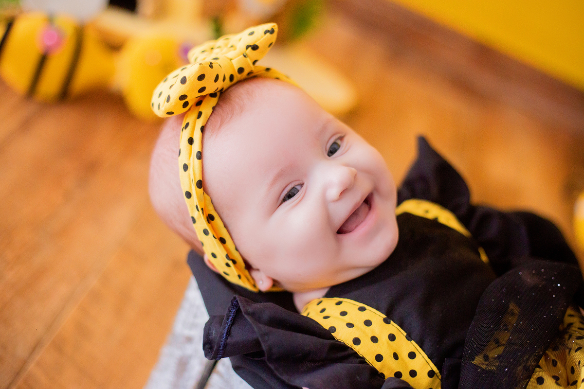 acompanhamento mensal de bebe caxias do sul figurino cenario tematico  personagem foto infantil serra gaucha fotografia familia mundo azul rosa ensaio fotografico crianca newborn baby menino menina smash the cake esmague o bolo banheira urso circoaco