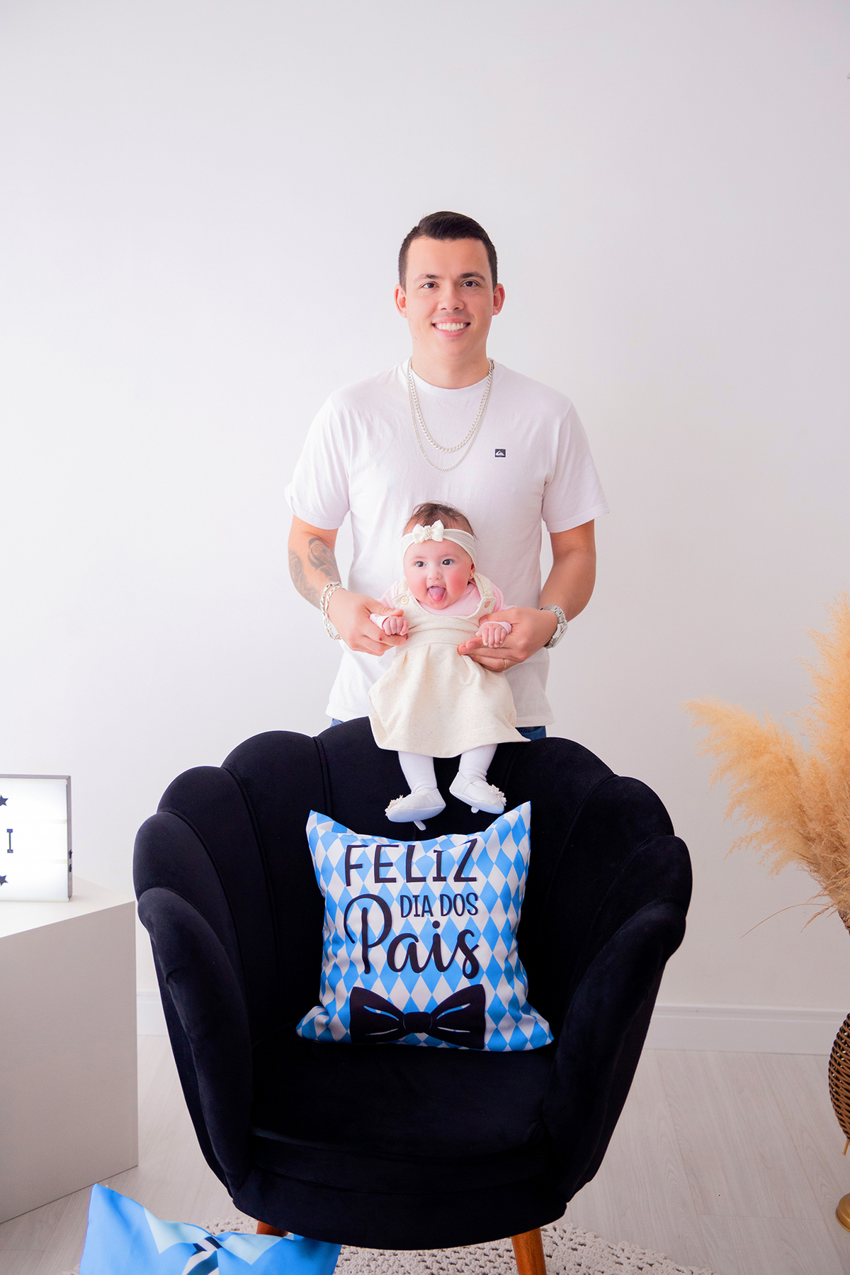 acompanhamento mensal de bebe caxias do sul figurino cenario tematico  personagem foto infantil serra gaucha fotografia familia mundo azul rosa ensaio fotografico crianca newborn baby menino menina smash the cake esmague o bolo banheira urso circoaco