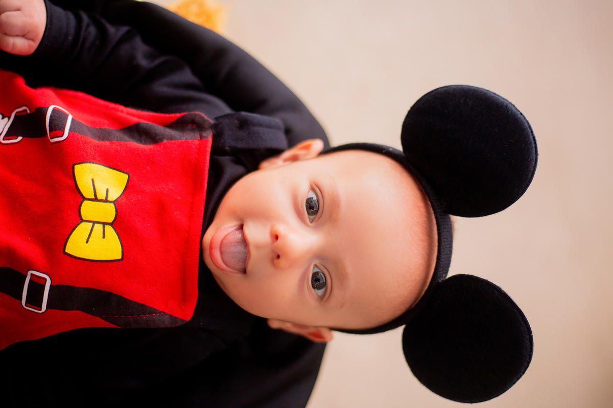acompanhamento mensal de bebe caxias do sul figurino cenario tematico  personagem foto infantil serra gaucha fotografia familia mundo azul rosa ensaio fotografico crianca newborn baby menino menina smash the cake esmague o bolo banheira urso circoaco