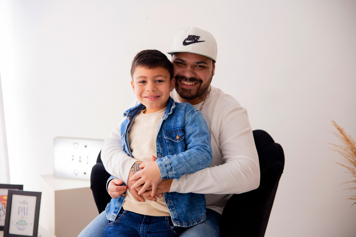 acompanhamento mensal de bebe caxias do sul figurino cenario tematico  personagem foto infantil serra gaucha fotografia familia mundo azul rosa ensaio fotografico crianca newborn baby menino menina smash the cake esmague o bolo banheira urso circoaco