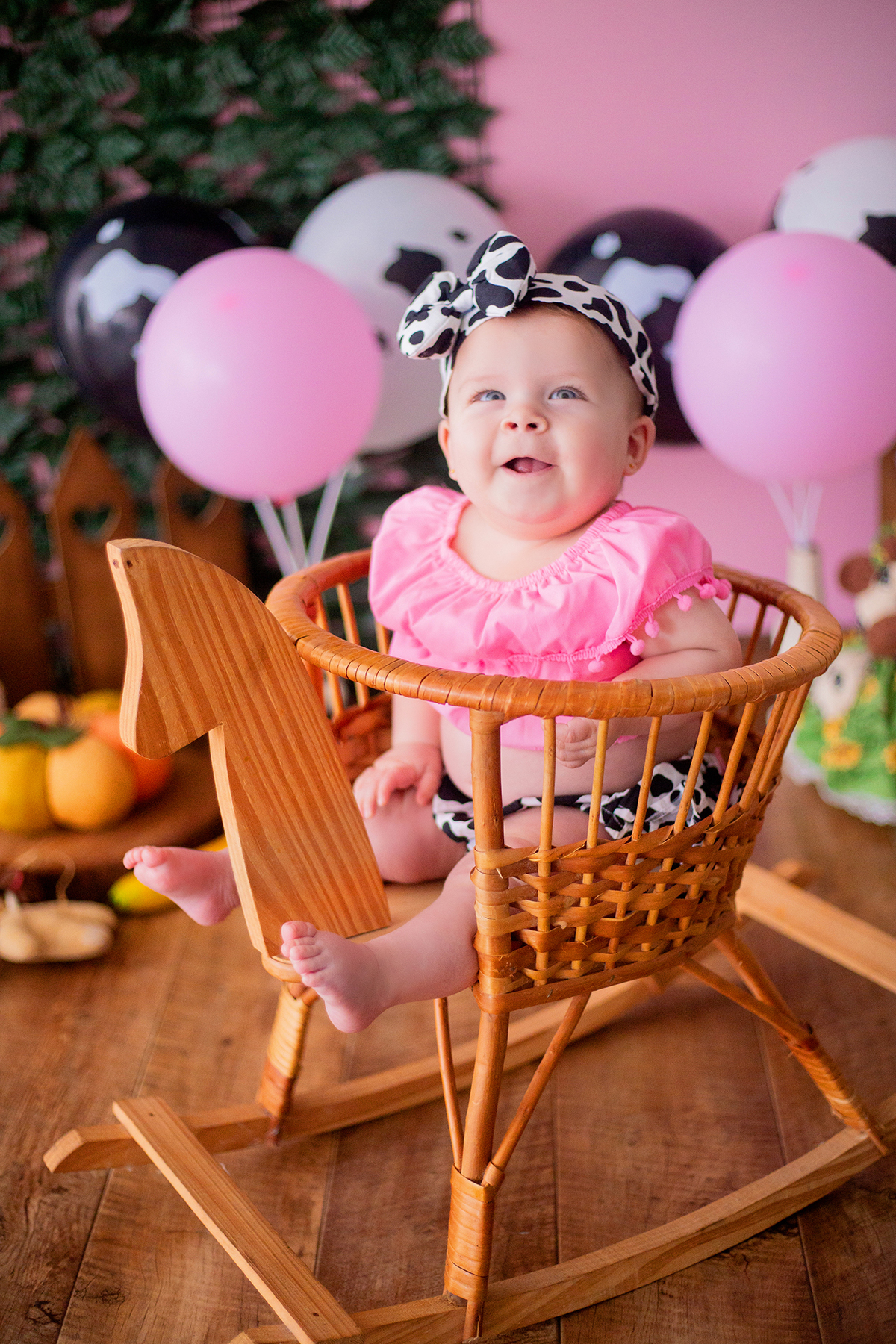 acompanhamento mensal de bebe caxias do sul figurino cenario tematico  personagem foto infantil serra gaucha fotografia familia mundo azul rosa ensaio fotografico crianca newborn baby menino menina smash the cake esmague o bolo banheira urso circoaco