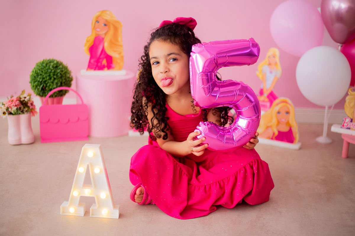 acompanhamento mensal de bebe caxias do sul figurino cenario tematico  personagem foto infantil serra gaucha fotografia familia mundo azul rosa ensaio fotografico crianca newborn baby menino menina smash the cake esmague o bolo banheira urso circoaco