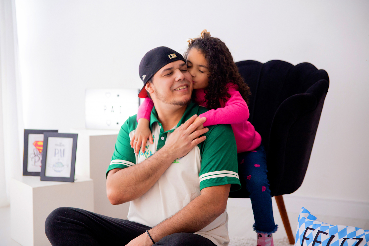 acompanhamento mensal de bebe caxias do sul figurino cenario tematico  personagem foto infantil serra gaucha fotografia familia mundo azul rosa ensaio fotografico crianca newborn baby menino menina smash the cake esmague o bolo banheira urso circoaco
