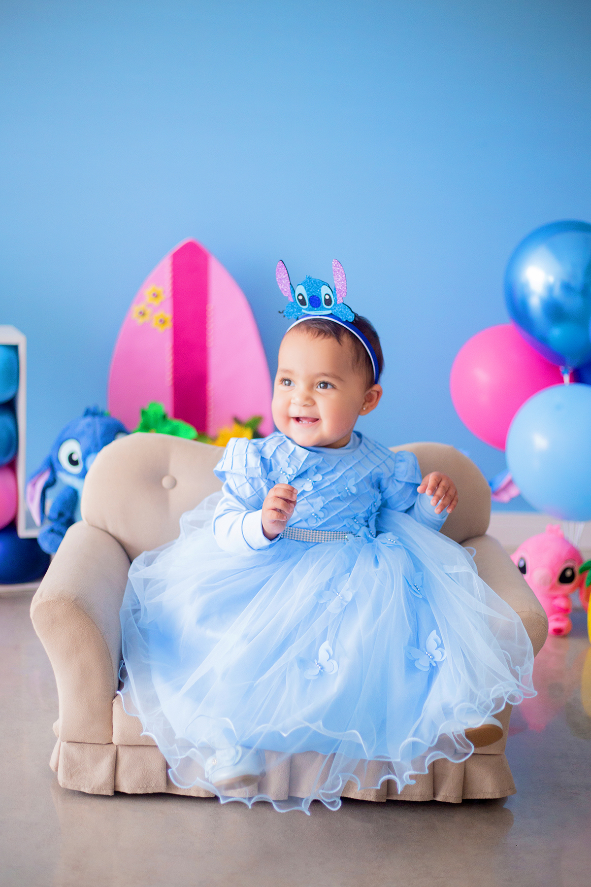 acompanhamento mensal de bebe caxias do sul figurino cenario tematico  personagem foto infantil serra gaucha fotografia familia mundo azul rosa ensaio fotografico crianca newborn baby menino menina smash the cake esmague o bolo banheira urso circoaco