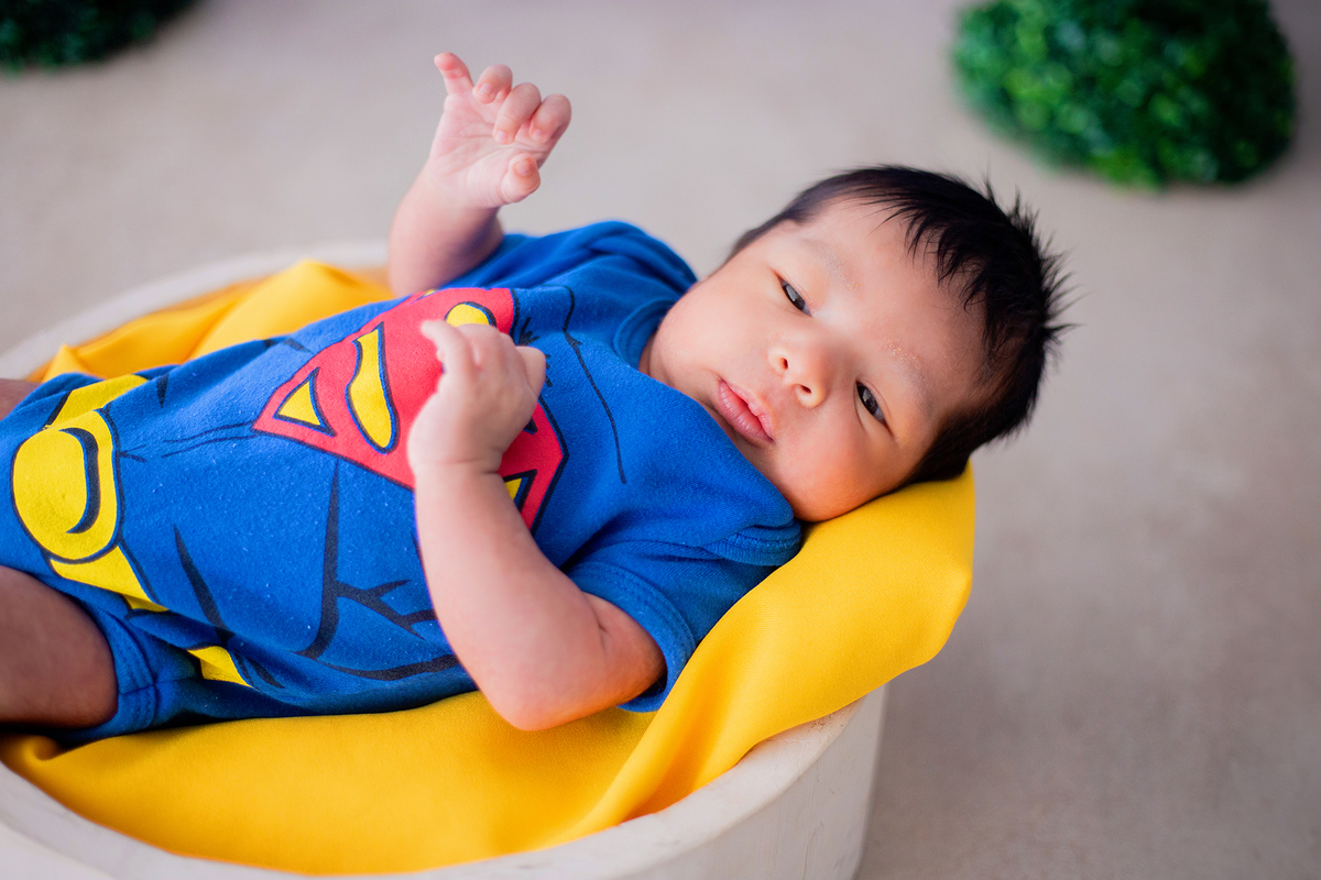 acompanhamento mensal de bebe caxias do sul figurino cenario tematico  personagem foto infantil serra gaucha fotografia familia mundo azul rosa ensaio fotografico crianca newborn baby menino menina smash the cake esmague o bolo banheira urso circoaco
