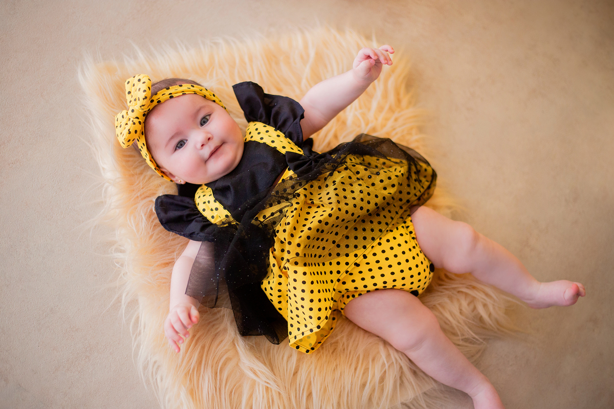 acompanhamento mensal de bebe caxias do sul figurino cenario tematico  personagem foto infantil serra gaucha fotografia familia mundo azul rosa ensaio fotografico crianca newborn baby menino menina smash the cake esmague o bolo banheira urso circoaco