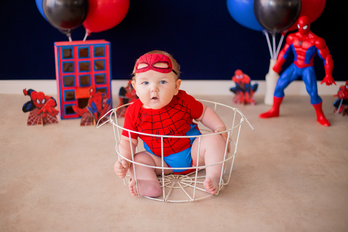 acompanhamento mensal de bebe caxias do sul figurino cenario tematico  personagem foto infantil serra gaucha fotografia familia mundo azul rosa ensaio fotografico crianca newborn baby menino menina smash the cake esmague o bolo banheira urso circoaco
