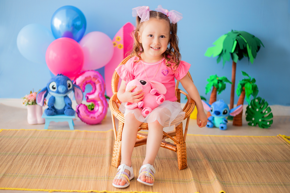acompanhamento mensal de bebe caxias do sul figurino cenario tematico  personagem foto infantil serra gaucha fotografia familia mundo azul rosa ensaio fotografico crianca newborn baby menino menina smash the cake esmague o bolo banheira urso circoaco
