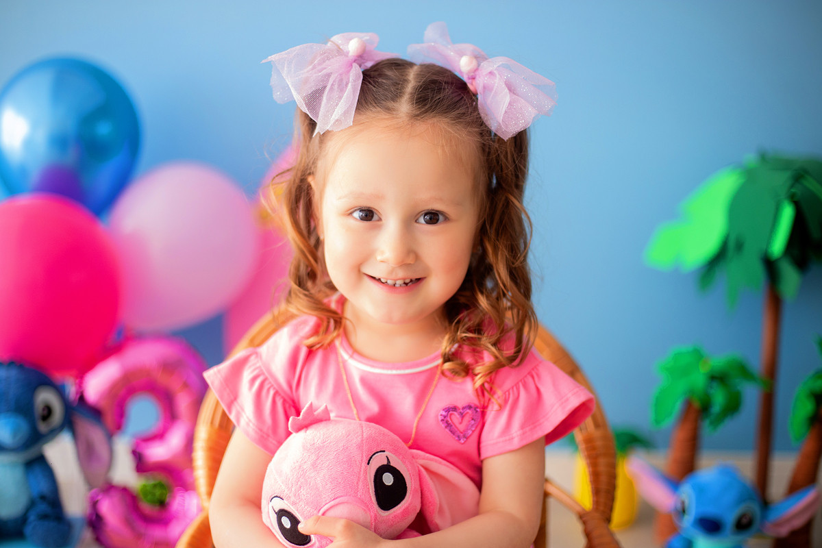 acompanhamento mensal de bebe caxias do sul figurino cenario tematico  personagem foto infantil serra gaucha fotografia familia mundo azul rosa ensaio fotografico crianca newborn baby menino menina smash the cake esmague o bolo banheira urso circoaco