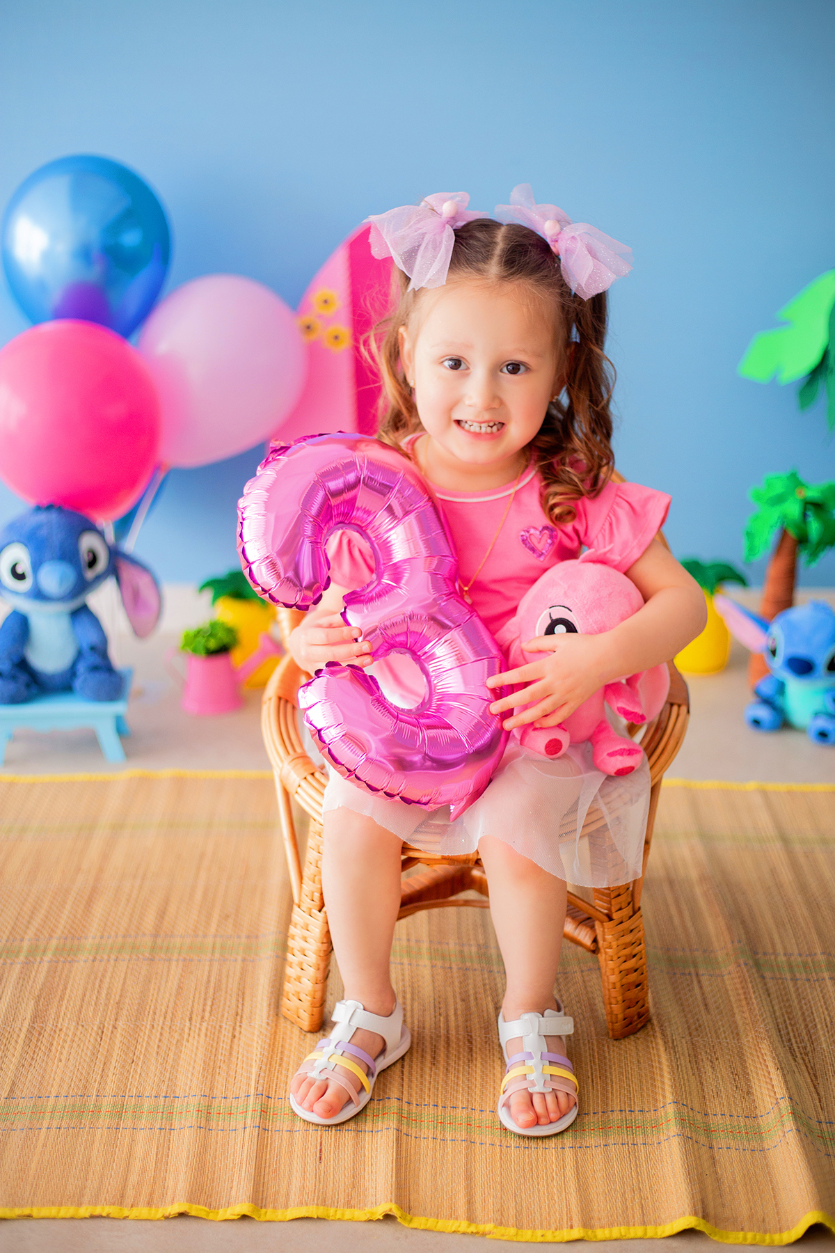 acompanhamento mensal de bebe caxias do sul figurino cenario tematico  personagem foto infantil serra gaucha fotografia familia mundo azul rosa ensaio fotografico crianca newborn baby menino menina smash the cake esmague o bolo banheira urso circoaco
