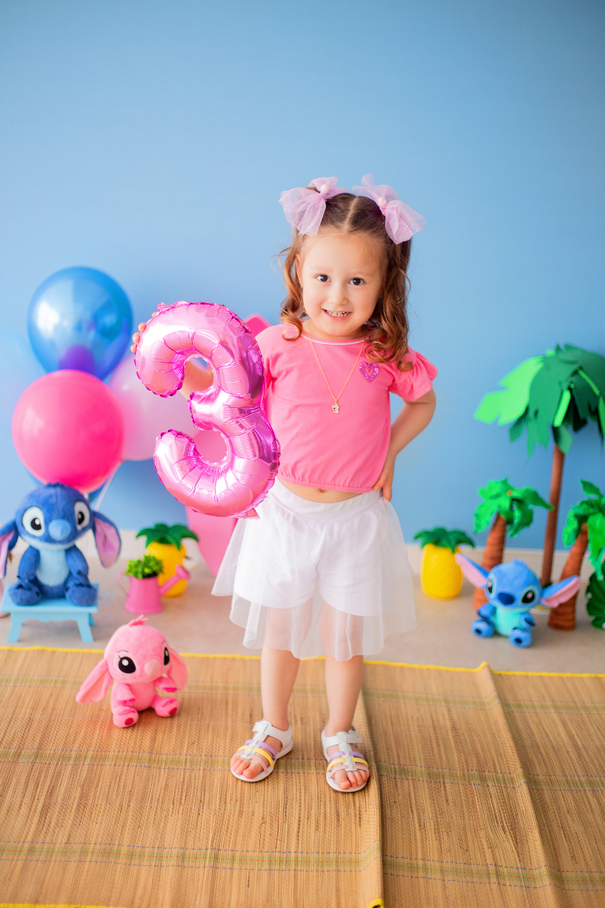 acompanhamento mensal de bebe caxias do sul figurino cenario tematico  personagem foto infantil serra gaucha fotografia familia mundo azul rosa ensaio fotografico crianca newborn baby menino menina smash the cake esmague o bolo banheira urso circoaco