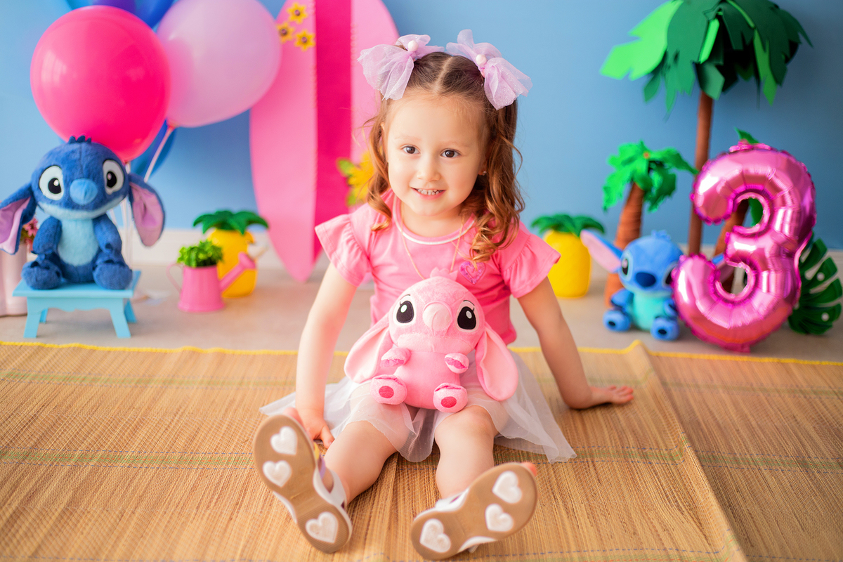 acompanhamento mensal de bebe caxias do sul figurino cenario tematico  personagem foto infantil serra gaucha fotografia familia mundo azul rosa ensaio fotografico crianca newborn baby menino menina smash the cake esmague o bolo banheira urso circoaco