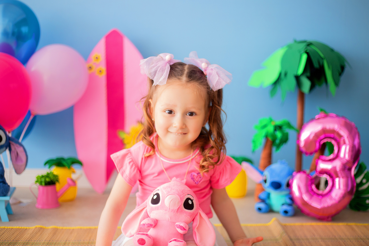 acompanhamento mensal de bebe caxias do sul figurino cenario tematico  personagem foto infantil serra gaucha fotografia familia mundo azul rosa ensaio fotografico crianca newborn baby menino menina smash the cake esmague o bolo banheira urso circoaco