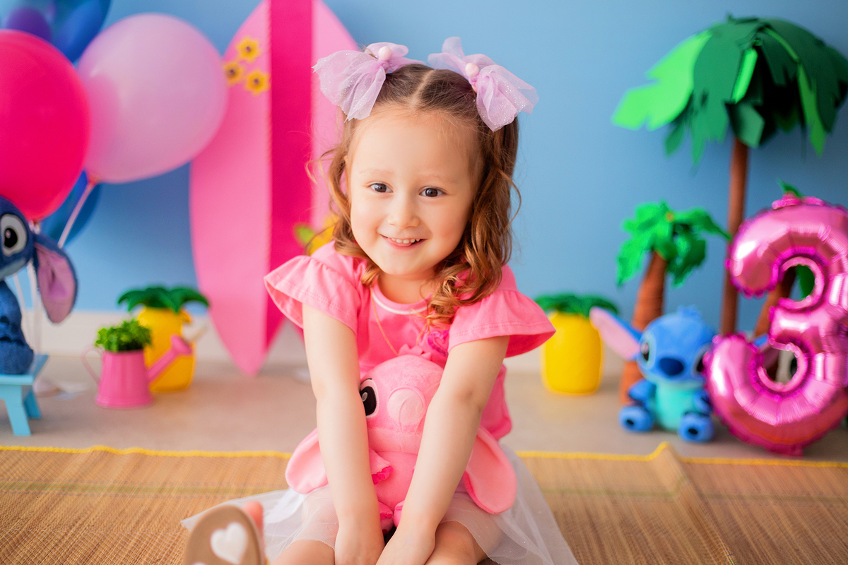acompanhamento mensal de bebe caxias do sul figurino cenario tematico  personagem foto infantil serra gaucha fotografia familia mundo azul rosa ensaio fotografico crianca newborn baby menino menina smash the cake esmague o bolo banheira urso circoaco