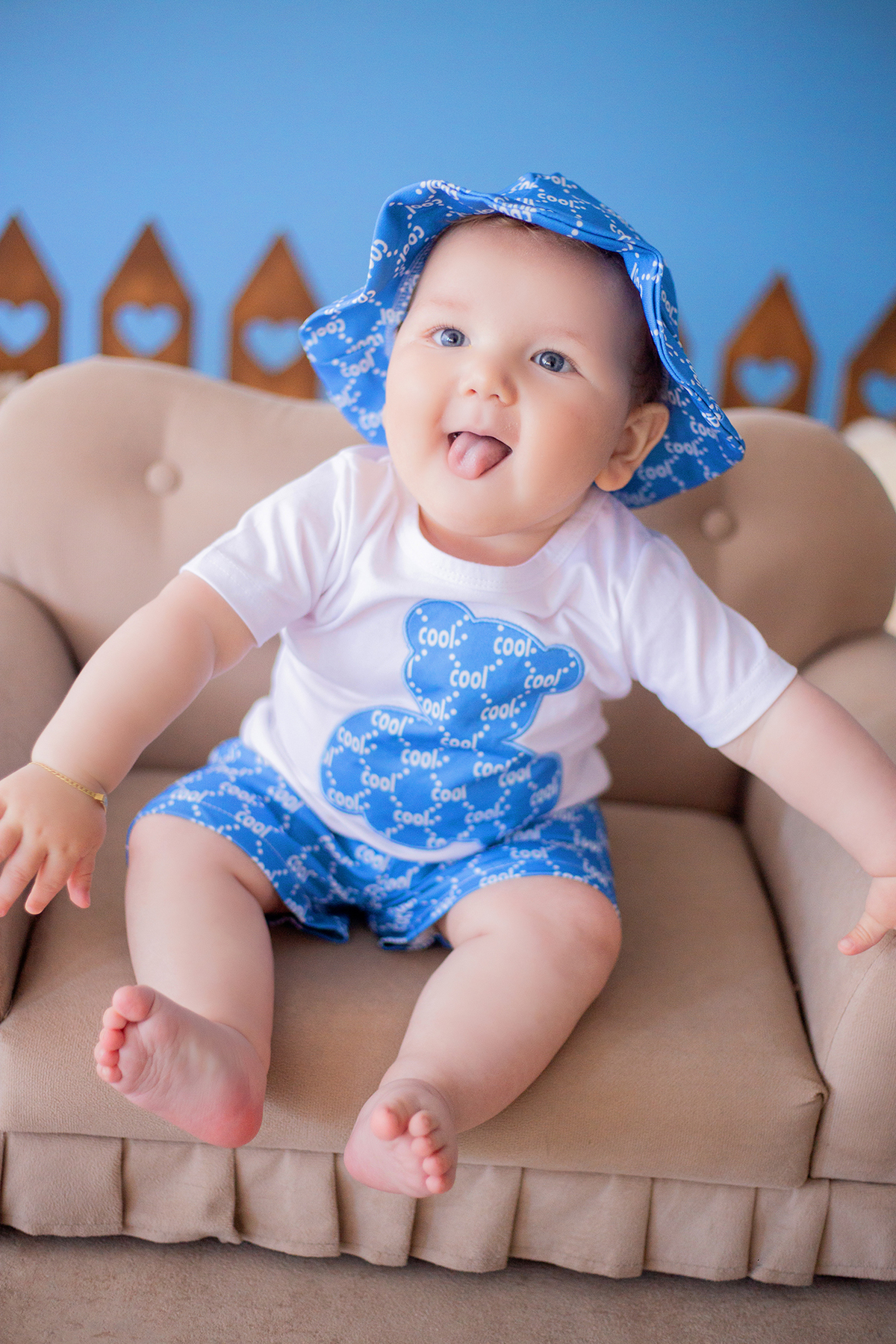 acompanhamento mensal de bebe caxias do sul figurino cenario tematico  personagem foto infantil serra gaucha fotografia familia mundo azul rosa ensaio fotografico crianca newborn baby menino menina smash the cake esmague o bolo banheira urso circoaco