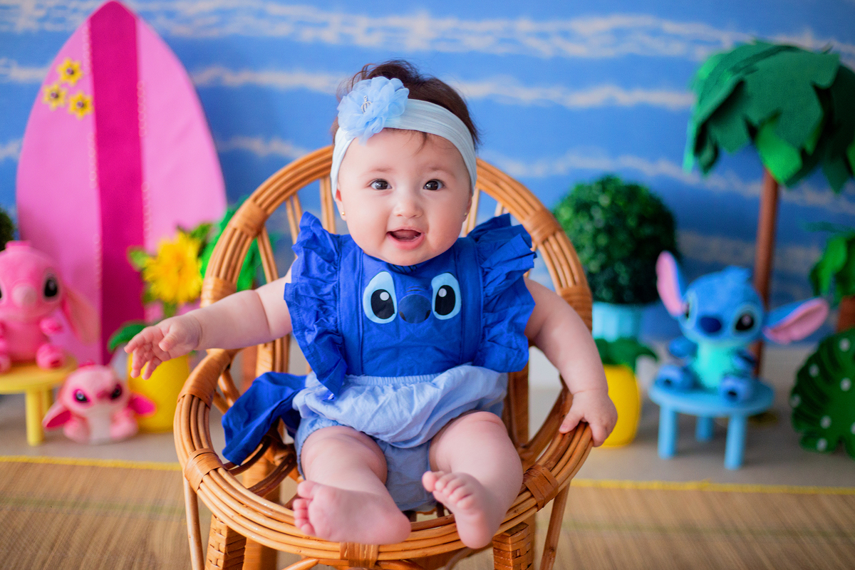 acompanhamento mensal de bebe caxias do sul figurino cenario tematico  personagem foto infantil serra gaucha fotografia familia mundo azul rosa ensaio fotografico crianca newborn baby menino menina smash the cake esmague o bolo banheira urso circoaco