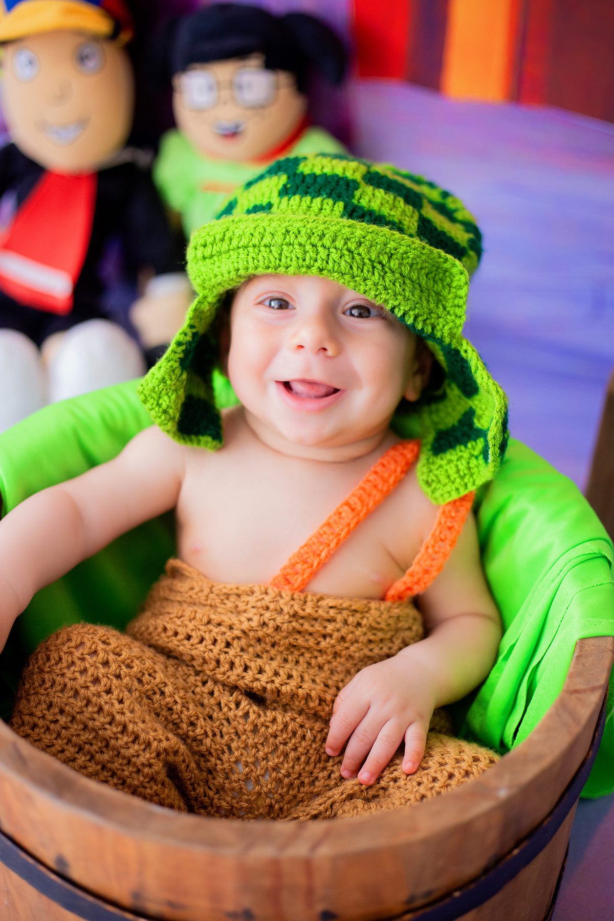 acompanhamento mensal de bebe caxias do sul figurino cenario tematico  personagem foto infantil serra gaucha fotografia familia mundo azul rosa ensaio fotografico crianca newborn baby menino menina smash the cake esmague o bolo banheira urso circoaco