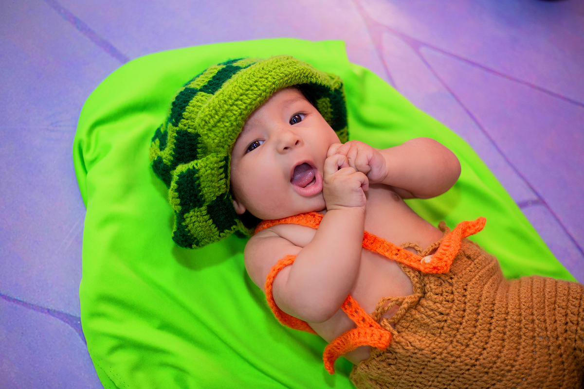 acompanhamento mensal de bebe caxias do sul figurino cenario tematico  personagem foto infantil serra gaucha fotografia familia mundo azul rosa ensaio fotografico crianca newborn baby menino menina smash the cake esmague o bolo banheira urso circoaco