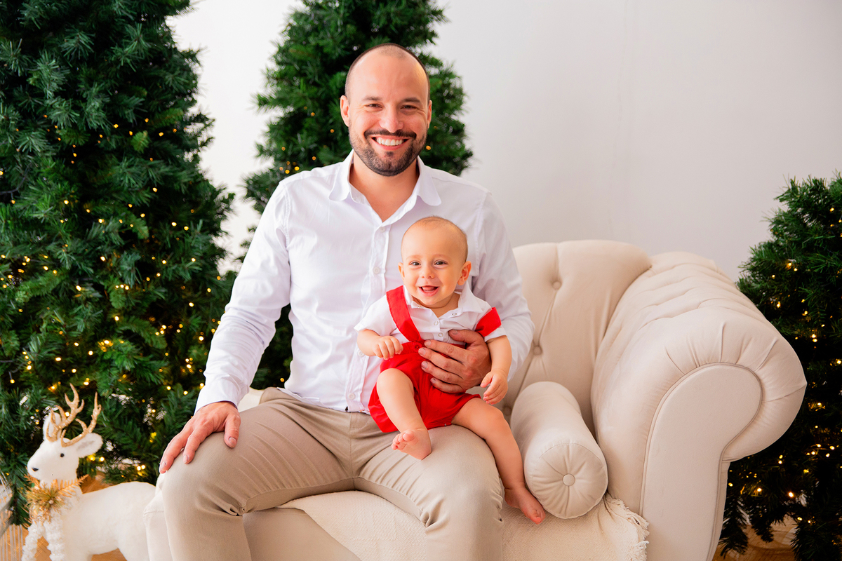 acompanhamento mensal de bebe caxias do sul figurino cenario tematico  personagem foto infantil serra gaucha fotografia familia mundo azul rosa ensaio fotografico crianca newborn baby menino menina smash the cake esmague o bolo banheira urso circoaco