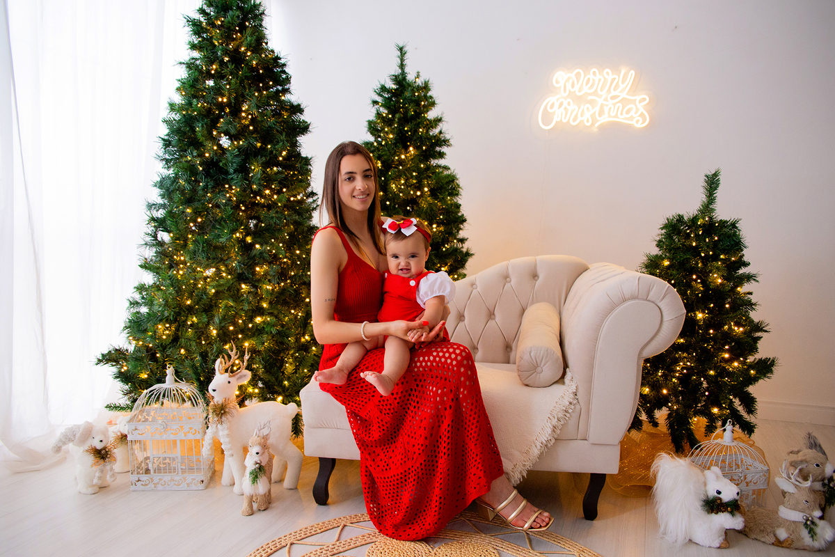 acompanhamento mensal de bebe caxias do sul figurino cenario tematico  personagem foto infantil serra gaucha fotografia familia mundo azul rosa ensaio fotografico crianca newborn baby menino menina smash the cake esmague o bolo banheira urso circoaco