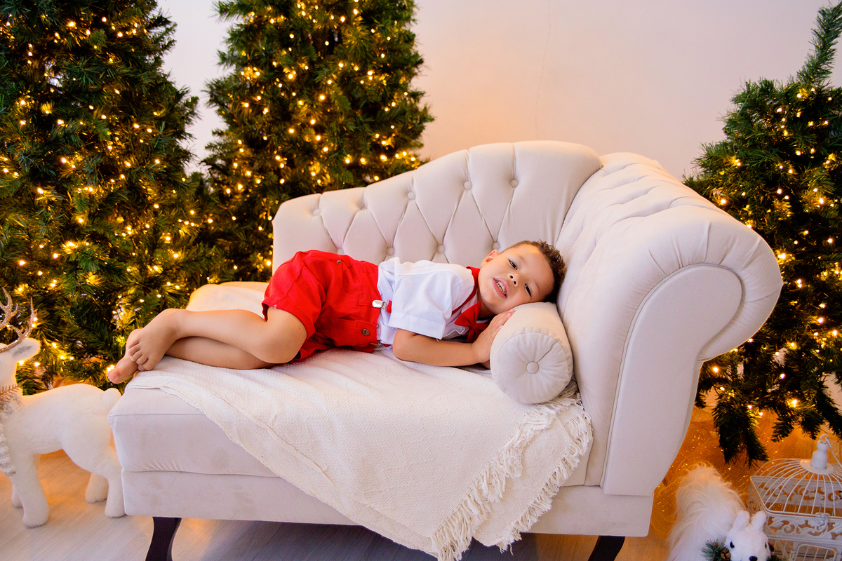 acompanhamento mensal de bebe caxias do sul figurino cenario tematico  personagem foto infantil serra gaucha fotografia familia mundo azul rosa ensaio fotografico crianca newborn baby menino menina smash the cake esmague o bolo banheira urso circoaco