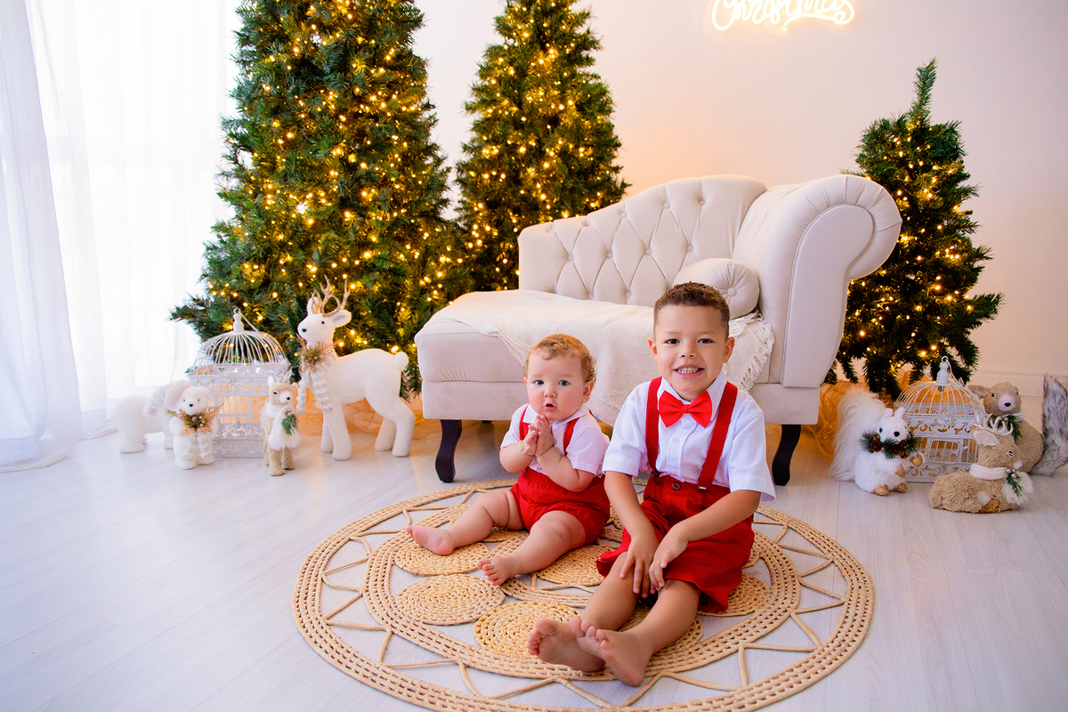 acompanhamento mensal de bebe caxias do sul figurino cenario tematico  personagem foto infantil serra gaucha fotografia familia mundo azul rosa ensaio fotografico crianca newborn baby menino menina smash the cake esmague o bolo banheira urso circoaco