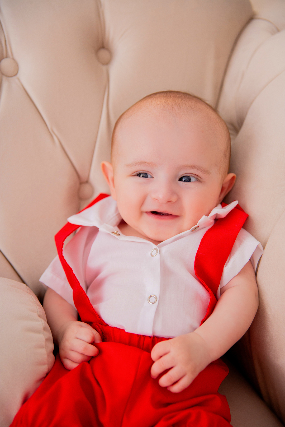 acompanhamento mensal de bebe caxias do sul figurino cenario tematico  personagem foto infantil serra gaucha fotografia familia mundo azul rosa ensaio fotografico crianca newborn baby menino menina smash the cake esmague o bolo banheira urso circoaco