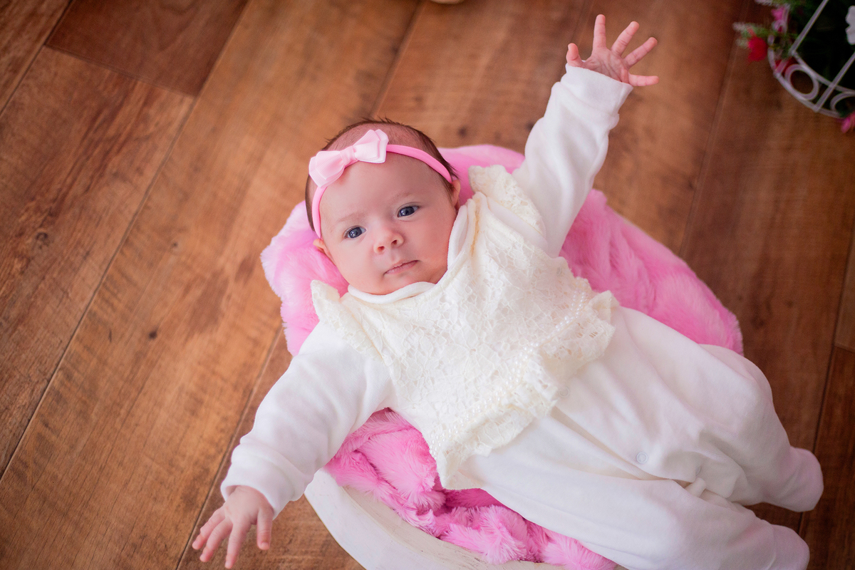 acompanhamento mensal de bebe caxias do sul figurino cenario tematico  personagem foto infantil serra gaucha fotografia familia mundo azul rosa ensaio fotografico crianca newborn baby menino menina smash the cake esmague o bolo banheira urso circoaco
