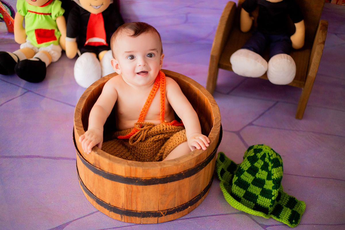 acompanhamento mensal de bebe caxias do sul figurino cenario tematico  personagem foto infantil serra gaucha fotografia familia mundo azul rosa ensaio fotografico crianca newborn baby menino menina smash the cake esmague o bolo banheira urso circoaco
