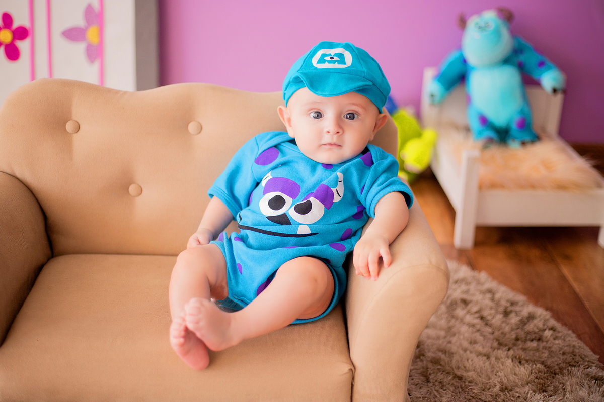 acompanhamento mensal de bebe caxias do sul figurino cenario tematico  personagem foto infantil serra gaucha fotografia familia mundo azul rosa ensaio fotografico crianca newborn baby menino menina smash the cake esmague o bolo banheira urso circoaco