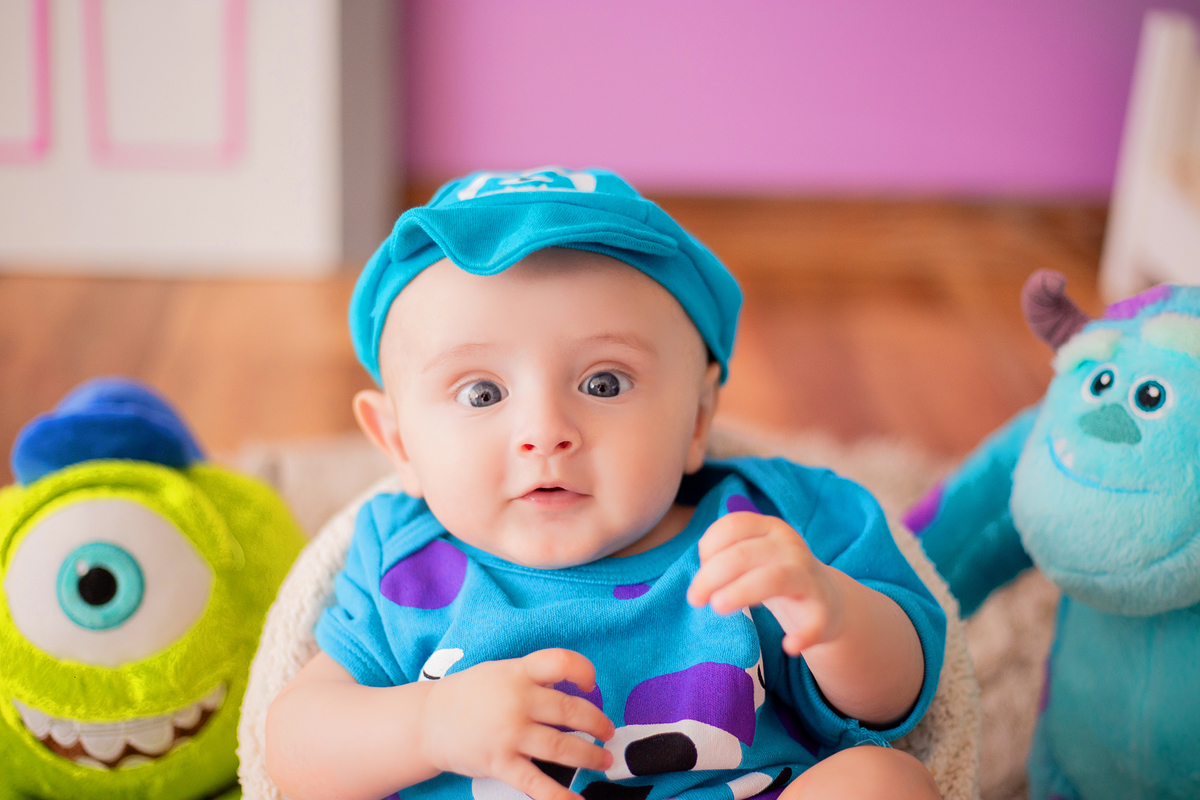 acompanhamento mensal de bebe caxias do sul figurino cenario tematico  personagem foto infantil serra gaucha fotografia familia mundo azul rosa ensaio fotografico crianca newborn baby menino menina smash the cake esmague o bolo banheira urso circoaco
