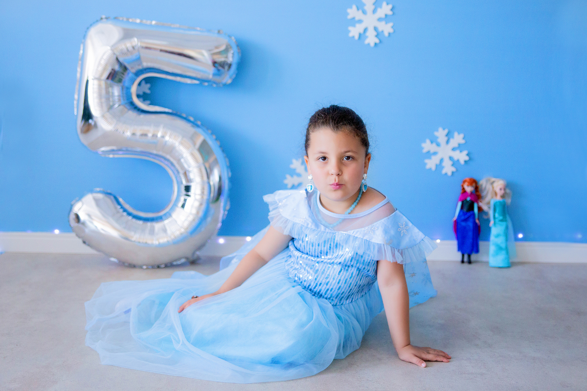 acompanhamento mensal de bebe caxias do sul figurino cenario tematico  personagem foto infantil serra gaucha fotografia familia mundo azul rosa ensaio fotografico crianca newborn baby menino menina smash the cake esmague o bolo banheira urso circoaco