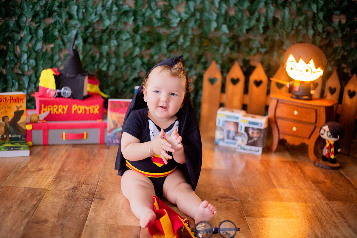 acompanhamento mensal de bebe caxias do sul figurino cenario tematico  personagem foto infantil serra gaucha fotografia familia mundo azul rosa ensaio fotografico crianca newborn baby menino menina smash the cake esmague o bolo banheira urso circoaco