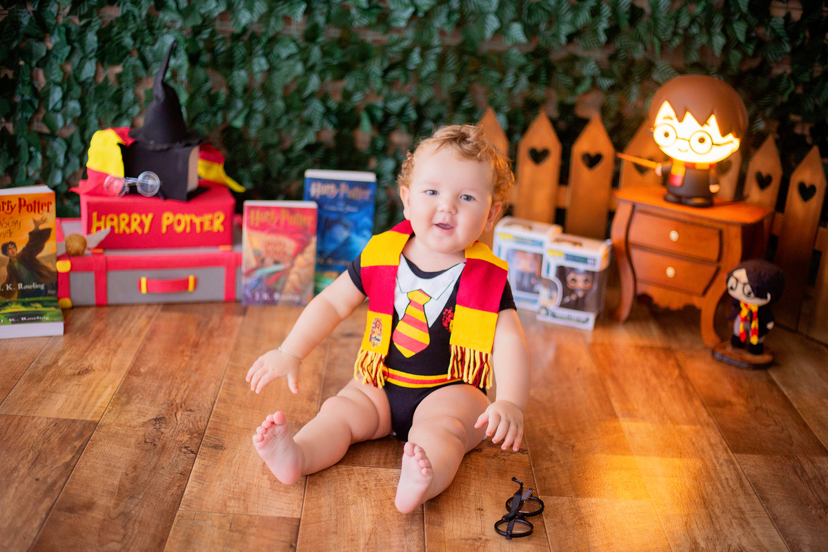 acompanhamento mensal de bebe caxias do sul figurino cenario tematico  personagem foto infantil serra gaucha fotografia familia mundo azul rosa ensaio fotografico crianca newborn baby menino menina smash the cake esmague o bolo banheira urso circoaco