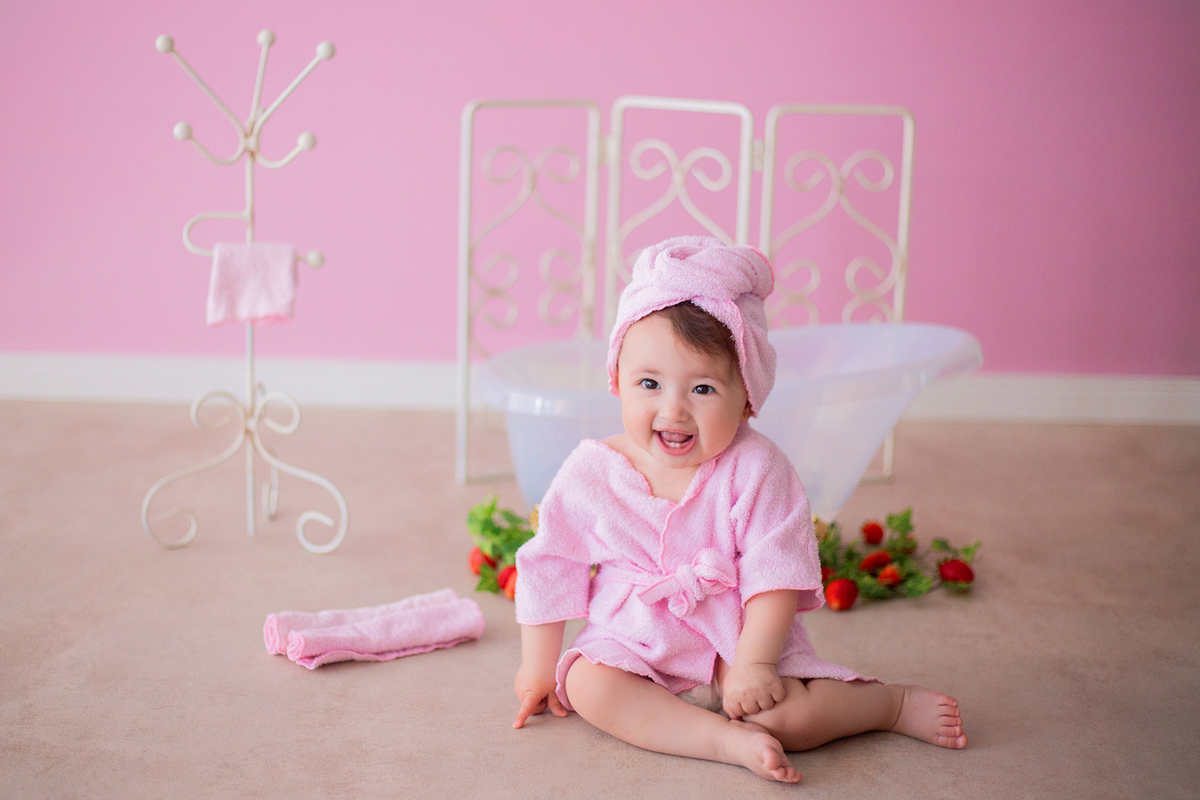 acompanhamento mensal de bebe caxias do sul figurino cenario tematico  personagem foto infantil serra gaucha fotografia familia mundo azul rosa ensaio fotografico crianca newborn baby menino menina smash the cake esmague o bolo banheira urso circoaco
